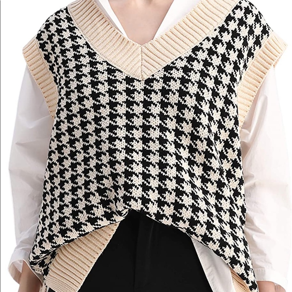 Houndstooth sweater vest